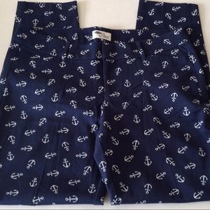 Old Navy Diva Capri Pants